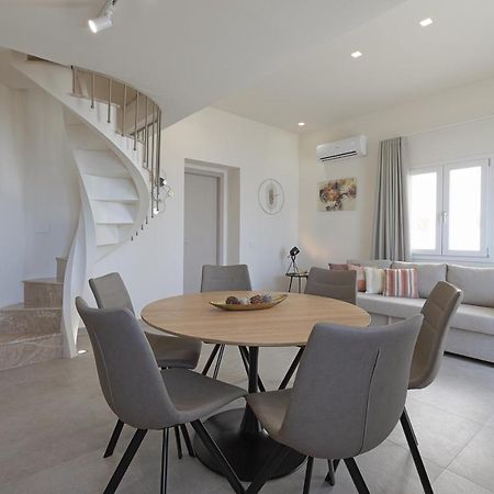 סן לאונה Mareli Suites מראה חיצוני תמונה