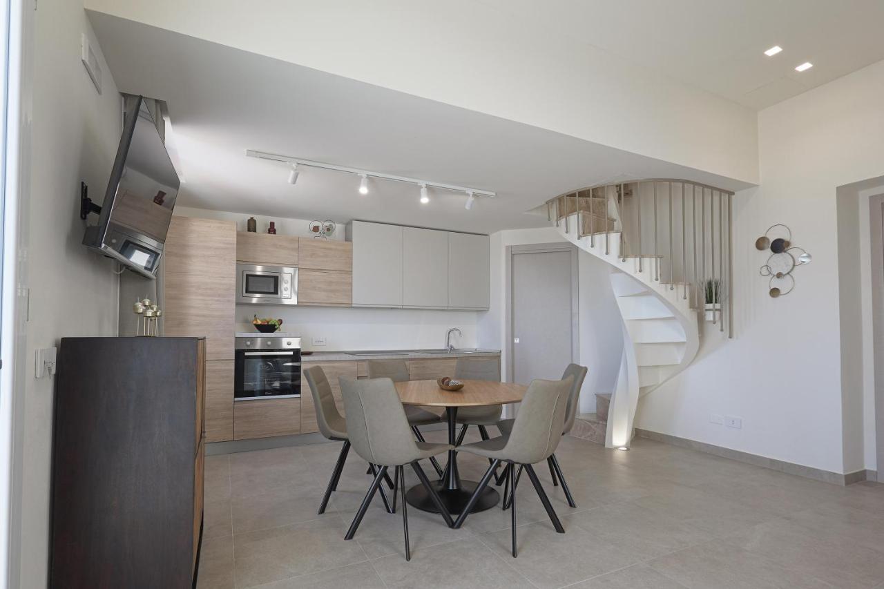 סן לאונה Mareli Suites מראה חיצוני תמונה