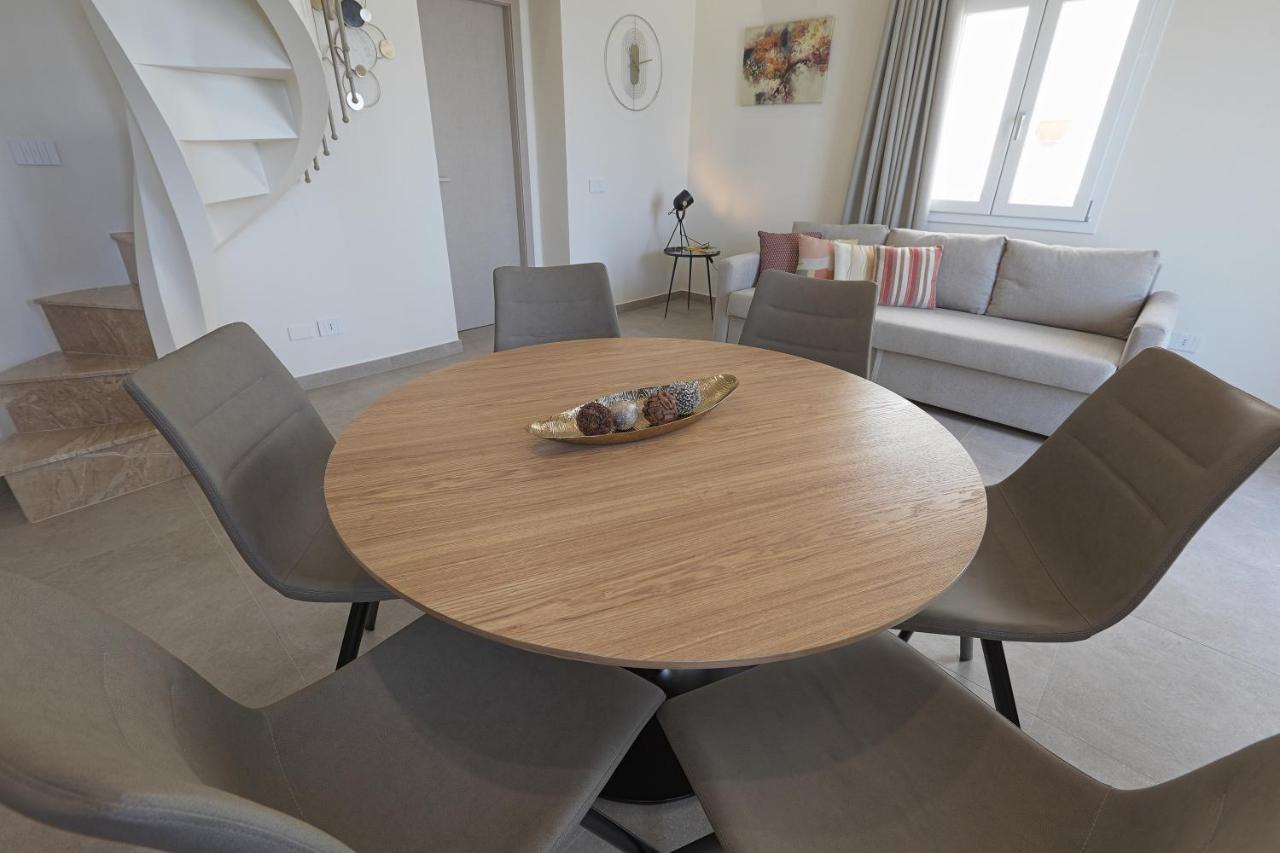 סן לאונה Mareli Suites מראה חיצוני תמונה