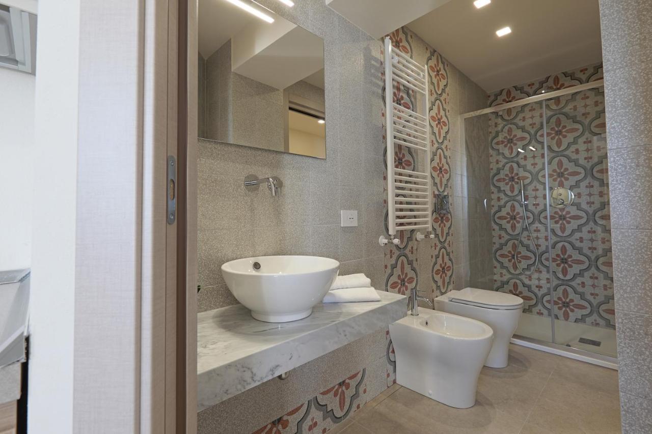 סן לאונה Mareli Suites מראה חיצוני תמונה